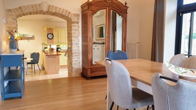 salle à manger de la Propriété à vendre à Brioux-sur- Boutonne en Deux-Sèvres