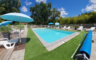 piscine des Chambres d'hôtes à vendre à Lesperon dans les Landes