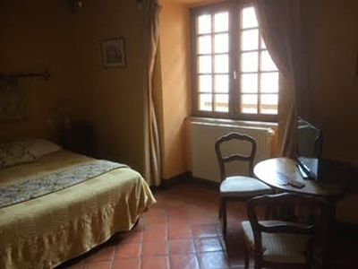 une des Chambres d’hôtes à vendre à Nolay en Côte-d'Or