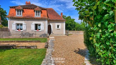 dépendance de la Propriété avec gîte et chambres d’hôtes à vendre aux portes de Beauval