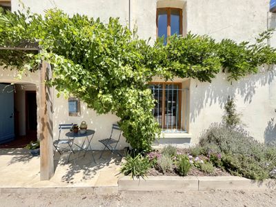 terrasse des Chambres d'hôtes à vendre près l'Ille-sur-Têt en Pyrénées-Orientales