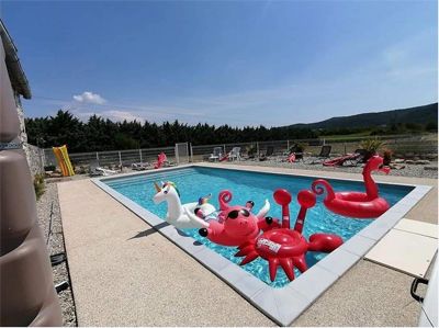 piscine de la Propriété avec gîtes à vendre à Saint-Germain en Ardèche